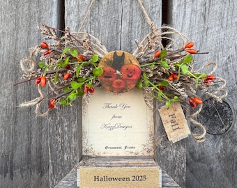 Cadre personnalisé d'ornement primitif rustique en bois de grange d'Halloween d'automne