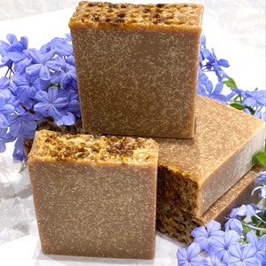 Honey Therapy Soap. &quot; Made with Wild flower, Manuka honey and beeswax&quot;. Scented with Pure Honey fragrance.
