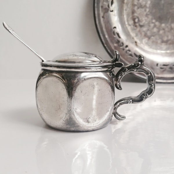 Wilcox Silver Plated Jam Pot ~ Condiment Pot with Lid ~ Quadruple Plate