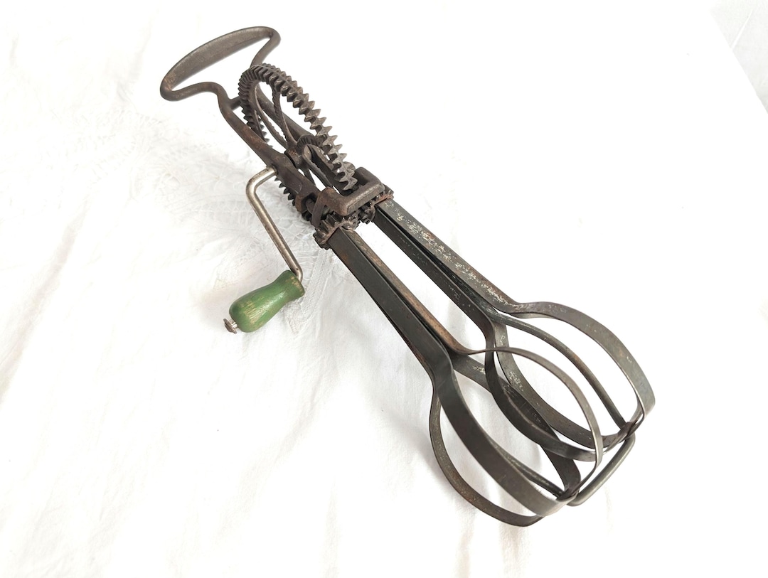 the-taplin-antique-hand-mixer-egg-beater-rotary-mixer-vintage