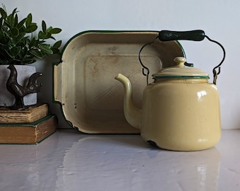 Rustic Enamel Teapot & Roasting Pan ~ Farmhouse Décor