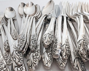 Community Silver Plated Cutlery ~ 42 Pieces ~ Evening Star Pattern 1950