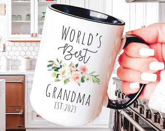 grandma mug, new grandma gift, World's best grandma coffee mug, baby reveal for grandma, baby announcement gift, promoted to grandma mug