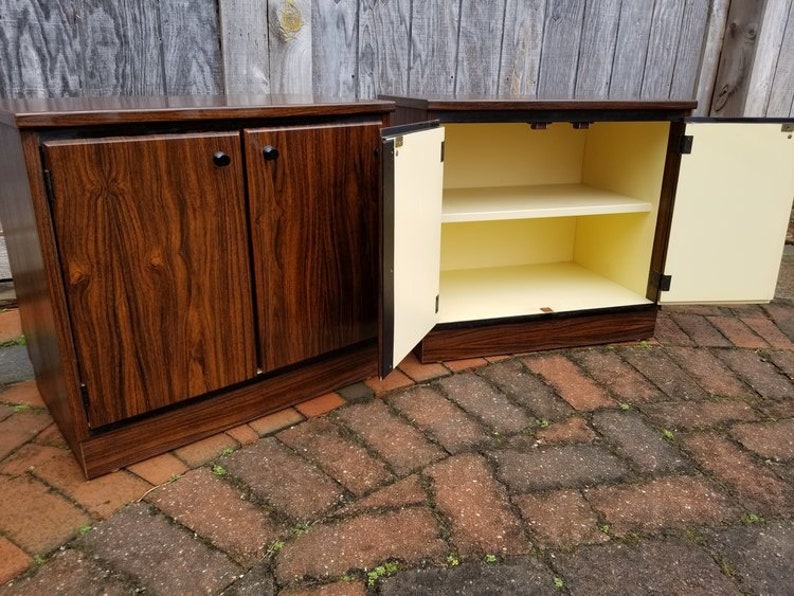 American of Martinsville Mid Century Night Stands Bild 4