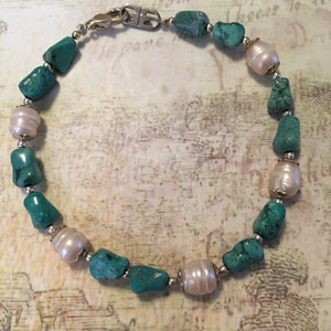 Turquoise and freshwater pearl bracelet
