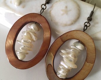 Brown shell and mother of pearl oval earrings
