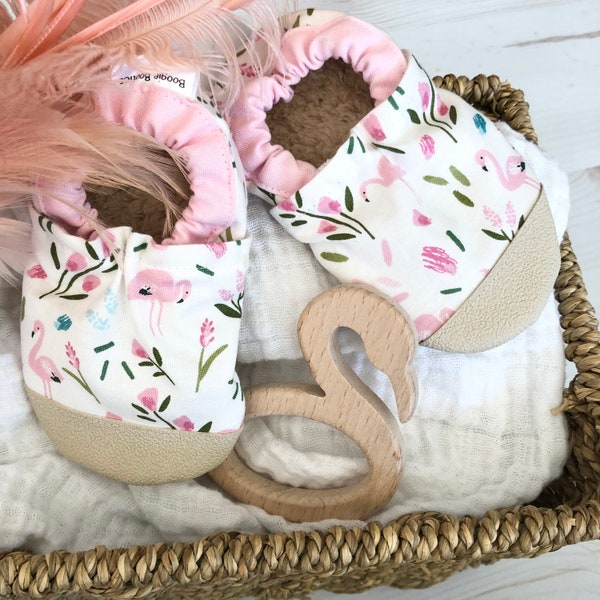 Floral flamingo baby shoes girl baby booties soft sole shoes toddler shoes baby mocs baby shower gift flamingo baby clothes pink baby shoes
