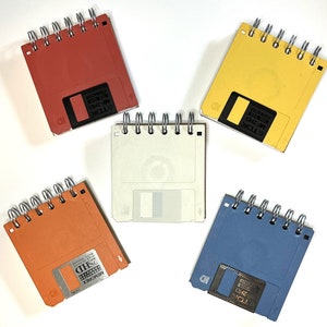 Diarios de disquetes reciclados: disquetes de 3,5" de color mate