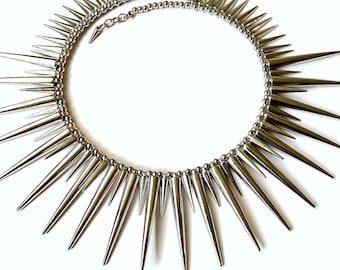 Naszyjnik typu choker punkowy, srebrny naszyjnik z kolcami, kolczasty naszyjnik, naszyjnik gotycki, naszyjnik punkrockowy, naszyjnik gotycki, naszyjnik z kolcami rockera