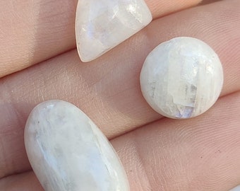 Rainbow Moonstone Cabochon lot