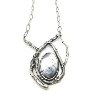 unique pendant with agate