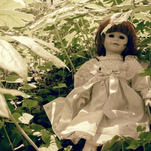 Creepy Doll Art, DIGITAL DOWNLOAD, Doll, Photography, Fine Art, Haunted, digital print, ghost