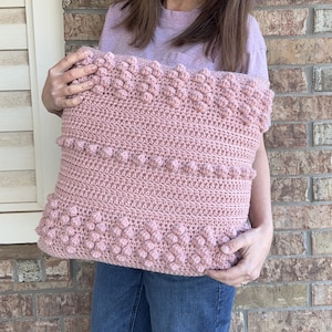 Crochet Pillow Pattern//PDF Crochet Pattern//Crochet Bobble Pillow 16"x16"//Modern Meets Vintage