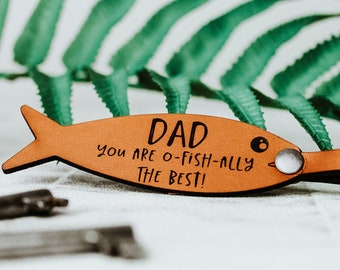 Funny Fly Fishing Keyring - Dad Gift Made from Leather for Fathers Day - Fish Keychain