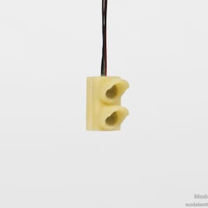 S Scale Traffic Light - Red/Green