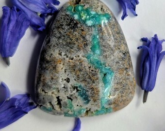 Wavellite Cabochon, Montgomery County, Arkansas