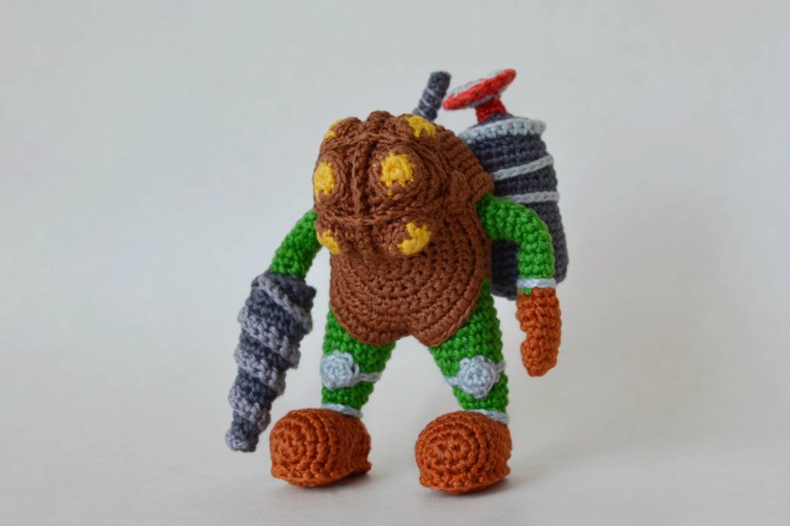 Big daddy plush Bioshock crochet keychain Amigurumi | Etsy