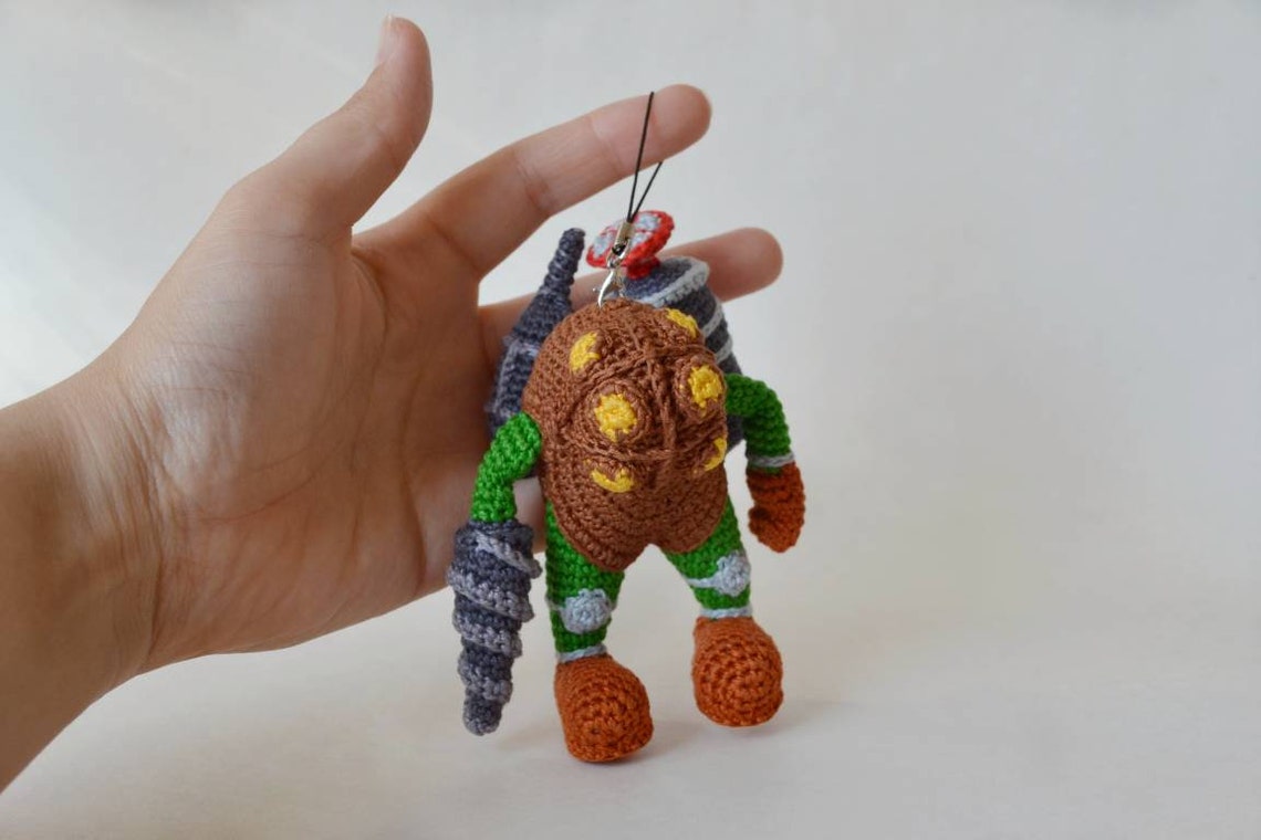Big daddy plush Bioshock crochet keychain Amigurumi | Etsy