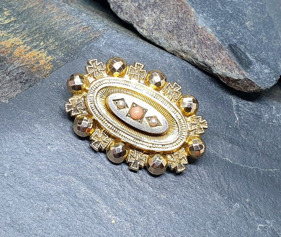 Antique 9ct GOLD Locket BROOCH - Seed Pearls and … - image 7