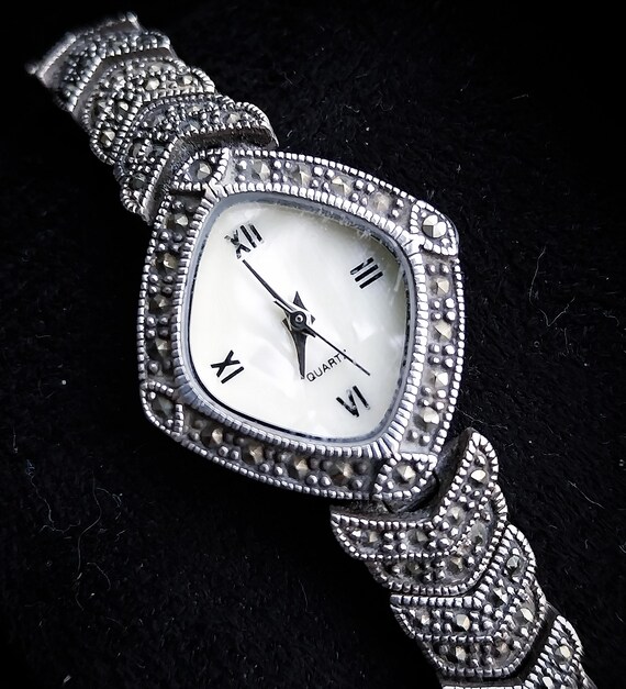 HF. シルバー925 マーカサイト レディース 腕時計 ジャガー レッド