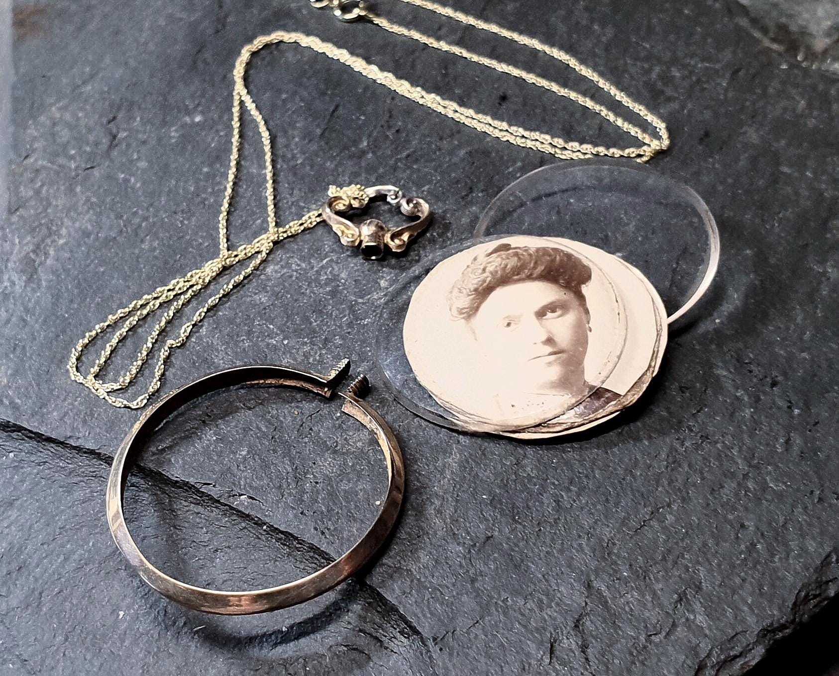 アンティーク ヴィクトリア朝 フォブ ロケット ペンダント ネックレス