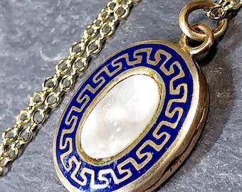 Victorian Gilt Enamelled LOCKET -  with Mother of Pearl on 18&#39; chain - 7.3g