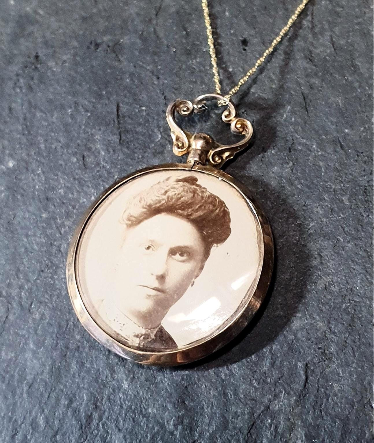 アンティーク ヴィクトリア朝 フォブ ロケット ペンダント ネックレス