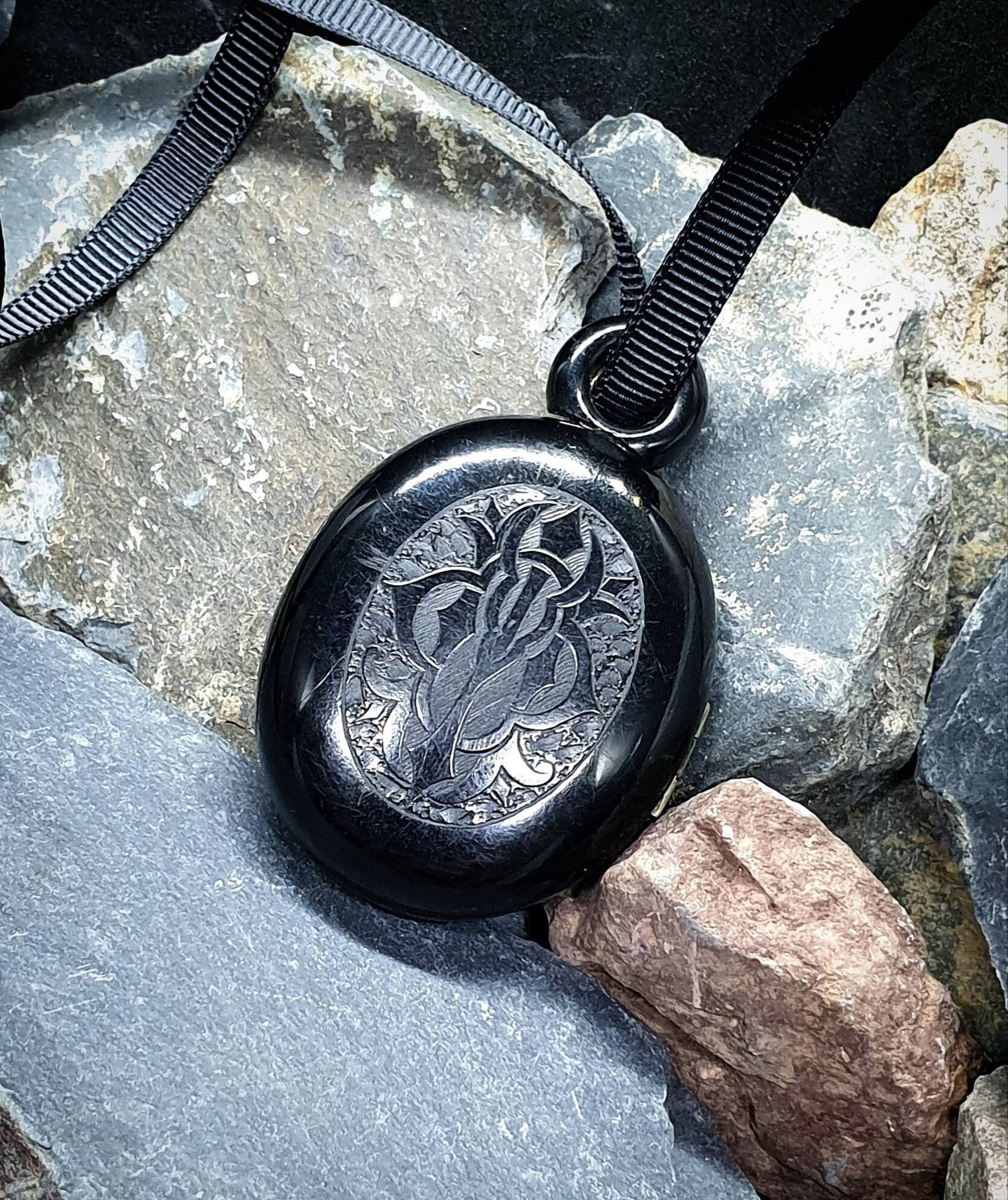 Victorian Whitby JET BLACK ENAMELLED Locket Necklace with Engraved Design - 30.3g