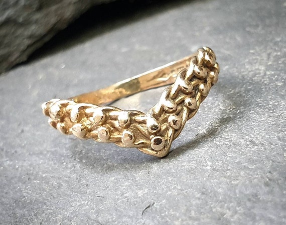 Vintage 9ct GOLD WISHBONE KEEPERS Ring - uk size … - image 1