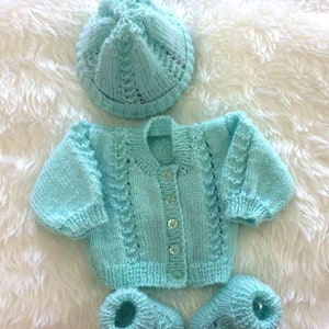 Darren Knitting Pattern~4ply/DK~Premature/0-3 months