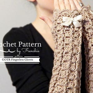 Lacy Fingerless Gloves Crochet Pattern Wrist Warmers
