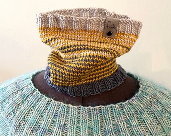 Merino Wool Hand Knit Cowl