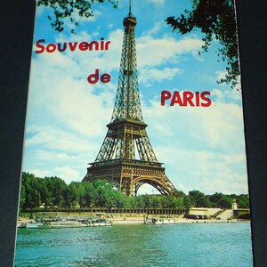 Beau dépliant couleurs de PARIS - 20 images