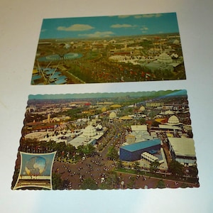 Lot of 2 postcards from NEW YORK World.s Fair 1964-65