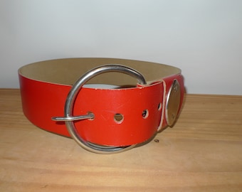 Ceinture rouge  vintage, Red vintage  belt