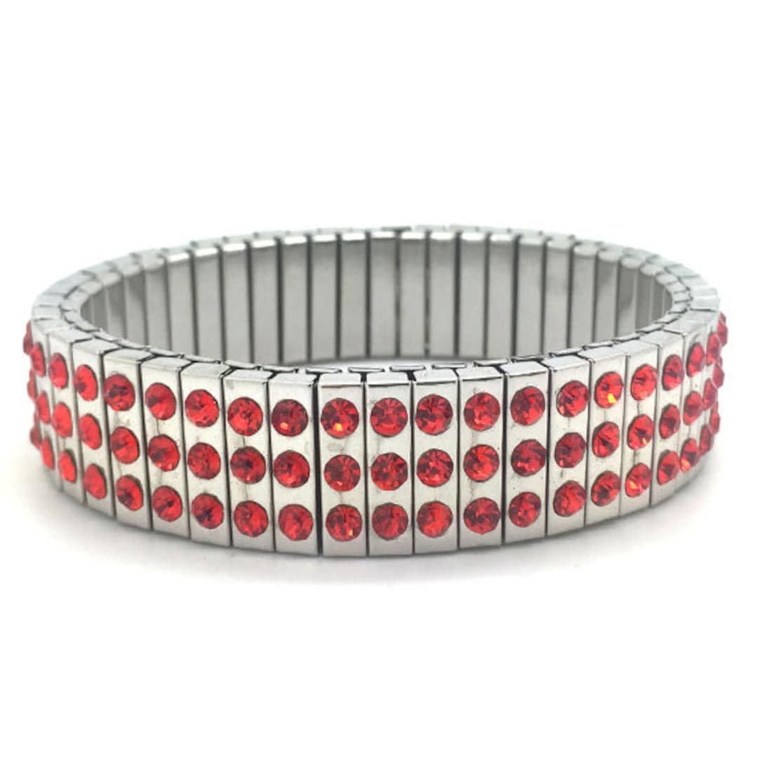 Ser Expresiva Stretch Bracelet - Red