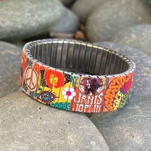 Stainless steel stretch bracelet, 60's Woodstock Peace and Love, Hippie Wrist-Art