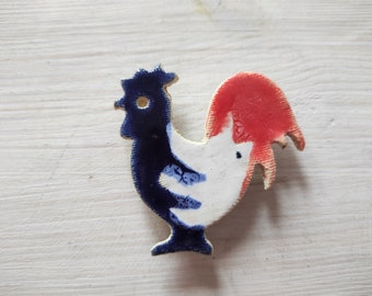 Handmade rooster magnet / Ceramic pottery fridge magnet hen / Rooster symbol of France / unique rooster magnets / handpainted kitchen decor