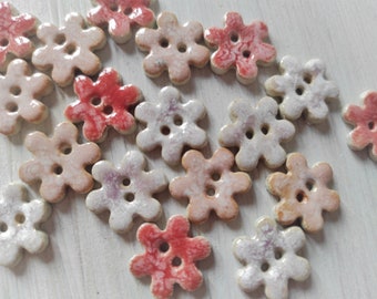 Handmade ceramic buttons in the shape of a flower, unique pottery button, flower spring buttons, hand painted clay buttons, colorful flowers