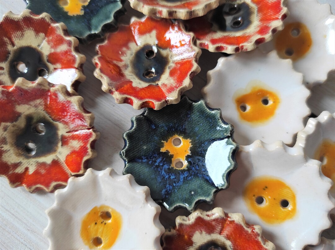 Handmade Ceramic Flower Buttons Unique Daisy Pottery Button Etsy