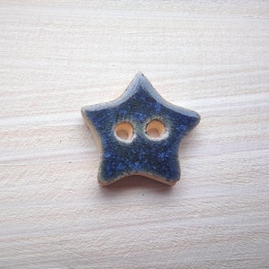 Handmade ceramic buttons, star pottery buttons, colorful star-shaped buttons for dresses, buttoned shirts, caps, unique stoneware jewelry Violet