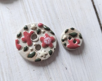 Ceramic buttons / Handmade button / pottery button flower motif / hand painted flower / minimalist buttons / modern jewelry