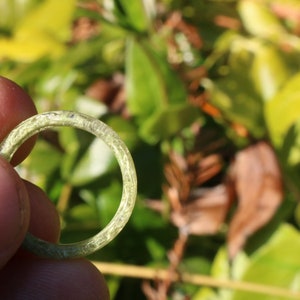 Moss Wedding Band Ring, Moss & Resin Ring, Moss nature ring, Green moss band ring, Women wedding ring, Moss jewelry, Moss ring, Forest ring image 9