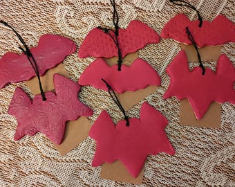 Ceramic Bat Ornaments. Halloween decor. Gothmas Decor. Set of 7