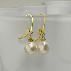 Baroque Pearl Earrings, Sterling Silver or Gold Lever Back Dangle & Drop Earrings, June Birthstone Gift for Girlfriend
