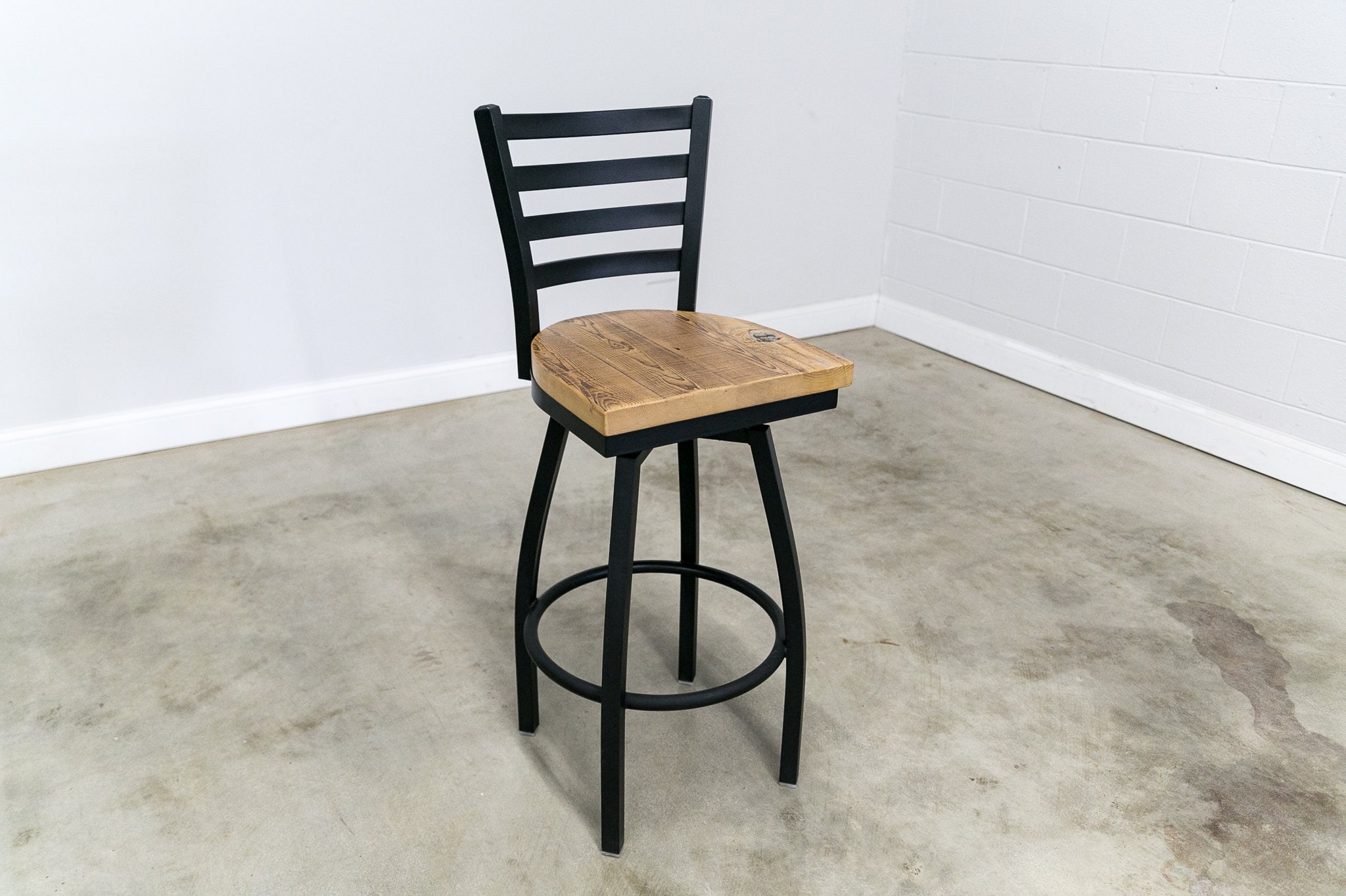 Metal and wood swivel bar stools outlet