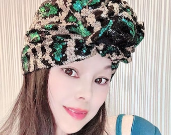 Turbante verde con lentejuelas de leopardo, decoración floral 3D, turbante sin nudos, ideal para bodas, fiestas y graduaciones. ¡Un éxito de ventas diario!
