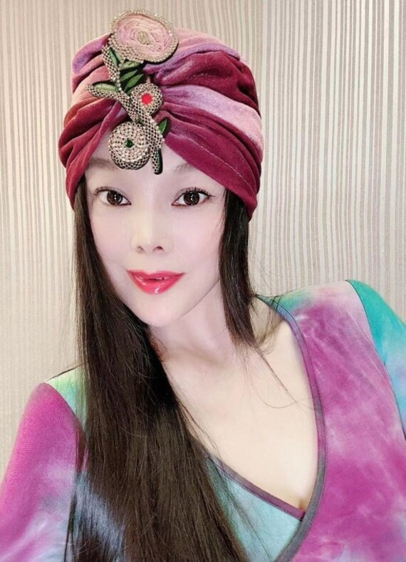 Women’s Vintage Floral Velvet Turban Headband in Pink and Green If you main image 4