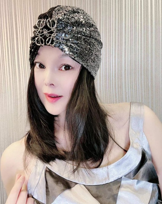 Elegant Silver Turban with Rhinestone Accents Handmade Shiny Satin Silver Turban Bonnet With Sparkling  main image 2