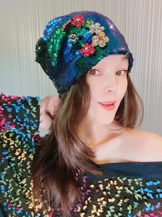 Blue-green Peacock Sequins Hat,fashion Hat for Women  display picture 2